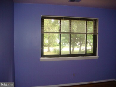 205 Erin Way unit 201, Reisterstown, MD 21136 - photo 3