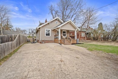 4309 Hickman Rd, Des Moines, IA 50310 - photo 2