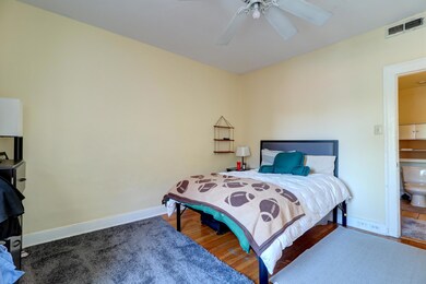 212C Calhoun (5)
