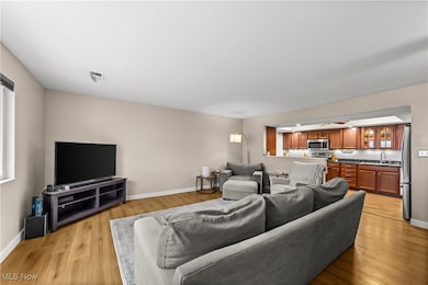 3239 Bay Landing Dr unit 30, Westlake, OH 44145 - photo 5