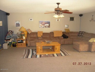 family room 3
