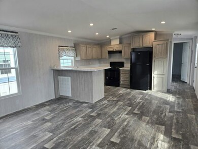 7263 Greenbrier Village Rd unit 143, Lakeland, FL 33810 - photo 4