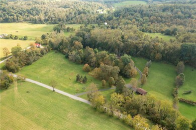 A beautiful slice of country living yet within min