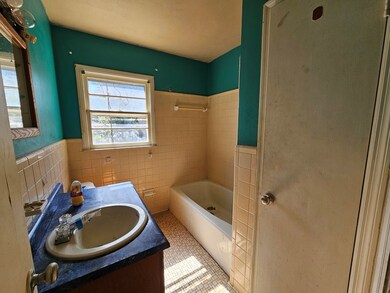 1302 Gary Ave, Albany, GA 31707 - photo 5