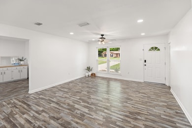 Forrest Living room