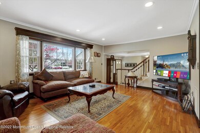 07-Living Room