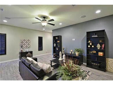 13546 Hazlewood St, Horizon City, TX 79928 - photo 4