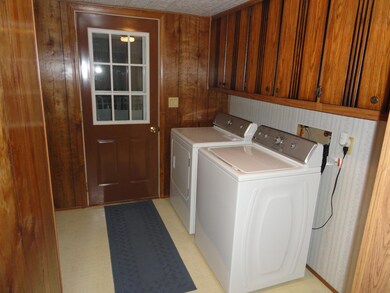 703 6th Ave SE, Mandan, ND 58554 - photo 5