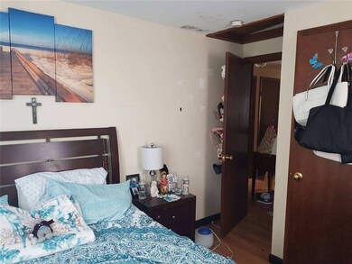 66 Croyland Rd, Providence, RI 02905 - photo 7