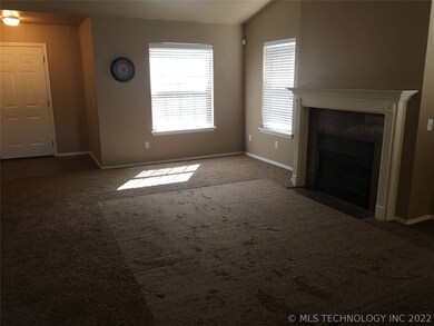 2520 Cedar Dr, Sapulpa, OK 74066 - photo 2
