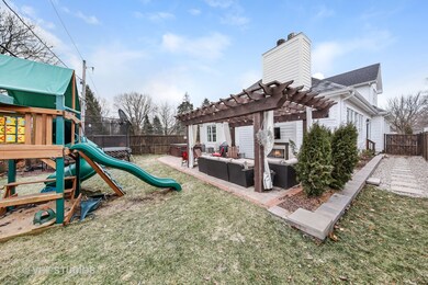 409 E 8th Ave, Naperville, IL 60563 - photo 4