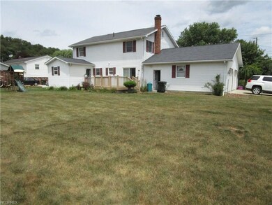 1310 Parkview Dr, Wellsville, OH 43968 - photo 2