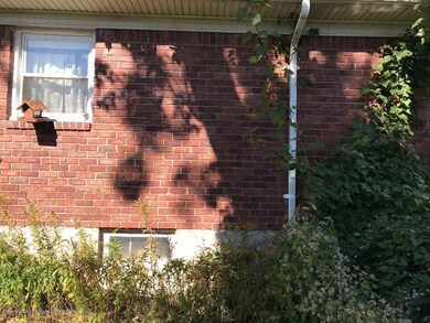 66 Leslie Ave, Staten Island, NY 10305 - photo 4