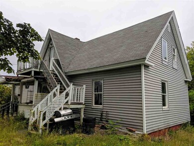 24 Meadow St, Claremont, NH 03743 - photo 6