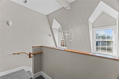 18 State St unit 3W, Bristol, RI 02809 - photo 6
