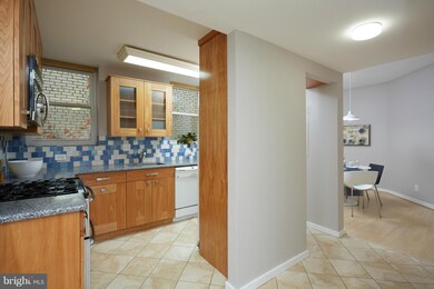 1835 California St NW unit I, Washington, DC 20009 - photo 2