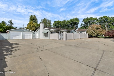 4405Summitview_