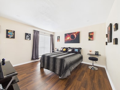 2814 S Bartell Dr unit 32, Houston, TX 77054 - photo 7