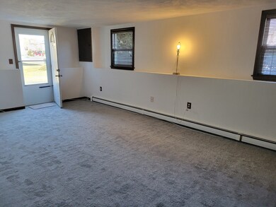 17 Pevwell Dr unit 2, Saugus, MA 01906 - photo 2