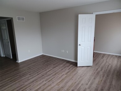 15513 Jost Main St, Florissant, MO 63034 - photo 5