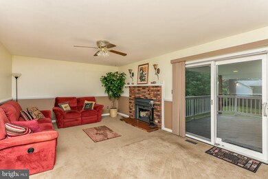 12 Urbanwood Ct, Essex, MD 21221 - photo 6