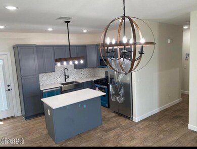 453 Sun Temple Rd, Socorro, TX 79927 - photo 3