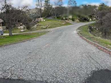 28729 Long Hollow Ct S, Yosemite Lakes, CA 93614 - photo 7