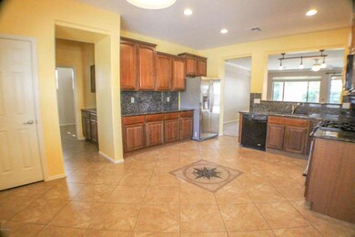 Kitchen (2)