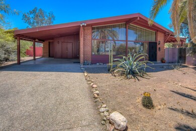824 E. Mitchell Dr., 1 Front photo a