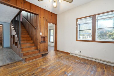 312 W Locust-7