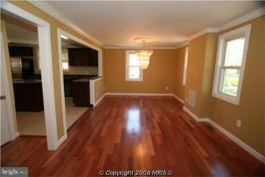 651 Queenstown Rd, Severn, MD 21144 - photo 3
