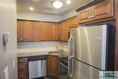 14 W Jones St unit A, Savannah, GA 31401 - photo 5