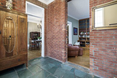 114 E Beck St, Columbus, OH 43206 - photo 4