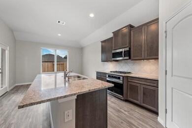 12523 Montclair Landing Ct, Tomball, TX 77375 - photo 4