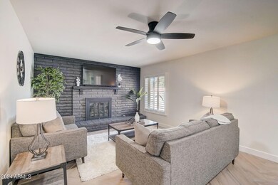 12-web-or-mls-N 16th Dr-010
