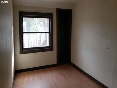 245 S Main St, Heppner, OR 97836 - photo 5