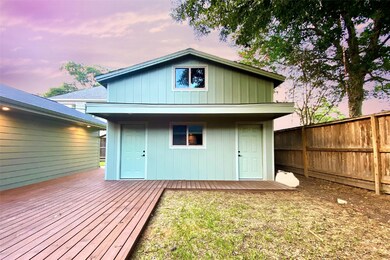 726 Azaleadell Dr, Houston, TX 77018 - photo 3