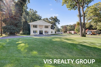 14848 Cross Ln, Spring Lake, MI 49456 - photo 2