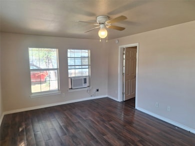 2730 Carson St, Haltom City, TX 76117 - photo 2