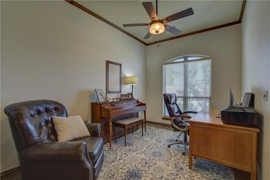 2604 SE 5th St, Moore, OK 73160 - photo 5