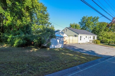 365 Shea St, Fitchburg, MA 01420 - photo 4