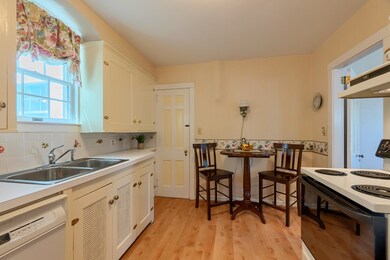 14 Porter Rd, Waltham, MA 02452 - photo 7