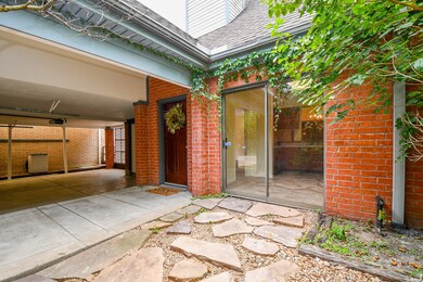 1639 Gingerleaf Ln, Houston, TX 77055 - photo 6