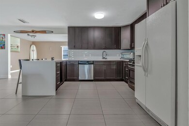 3040 Buccaneer Rd, Lake Worth, FL 33462 - photo 5