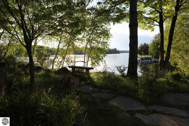 Home is situated on quieter portion of 600 acre la