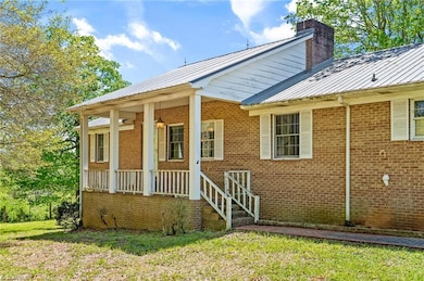 5898 Old Siler City Rd, Ramseur, NC 27316 - photo 4