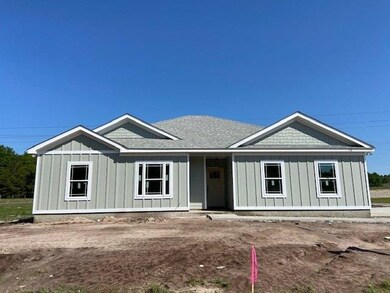 83 Carousel Cir, Crawfordville, FL 32327 - photo 3