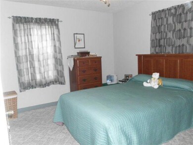 913 E 7th Ave, Mitchell, SD 57301 - photo 6