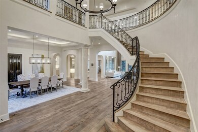 11719 Greenbay Dr, Houston, TX 77024 - photo 4