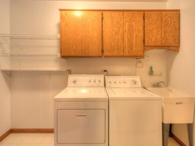 867 Blue Jay Way, Dyer, IN 46311 - photo 7